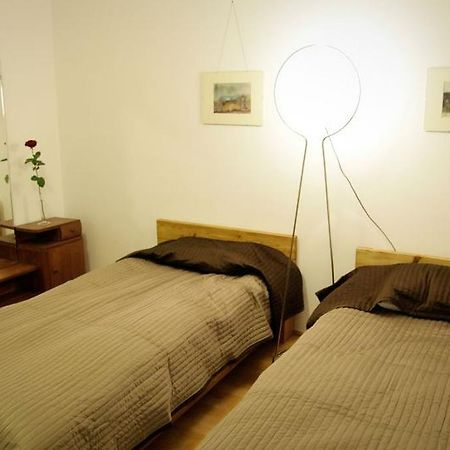 Apartment4You - Solidarnosci Варшава Екстериор снимка