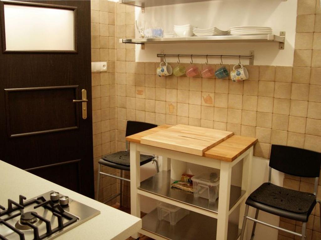 Apartment4You - Solidarnosci Варшава Екстериор снимка